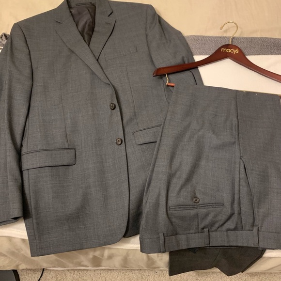Men’s Ralph Lauren  100% wool classic fit suit - Picture 6 of 6